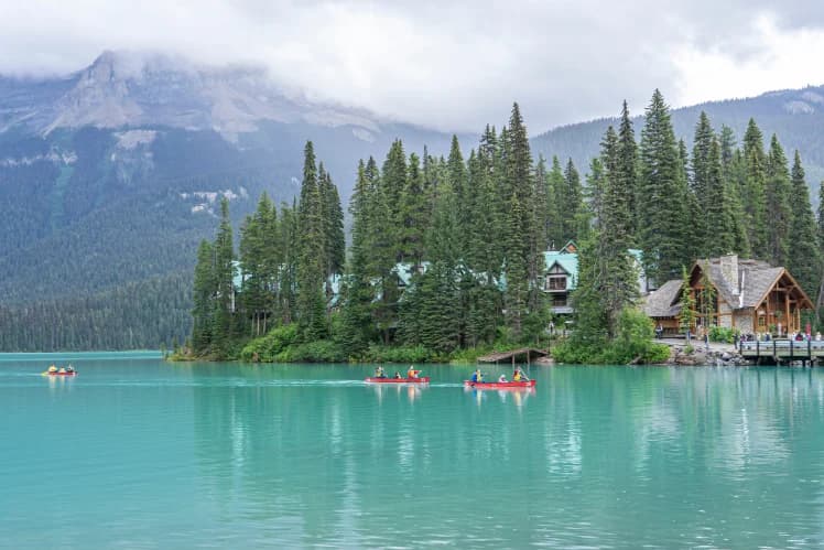 Explore tours inside Canada